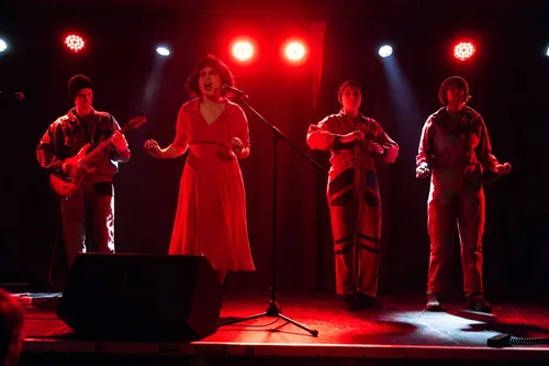 Ana Čigon: Fem TV 8.0 in podelitev anti-nagrade bodeča neža