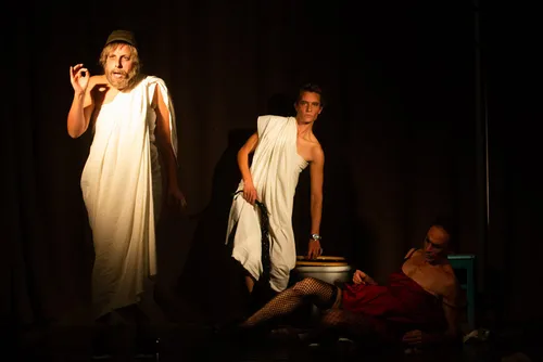 Ana Čigon: Image Snatchers present: The lives and deaths of HPD